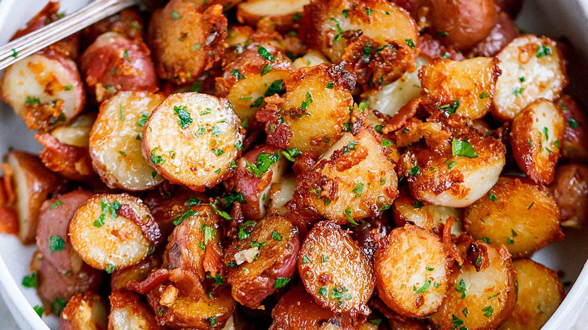 Perfect-Restaurant-Food-Roasted Red Potatoes-1200x675.jpg